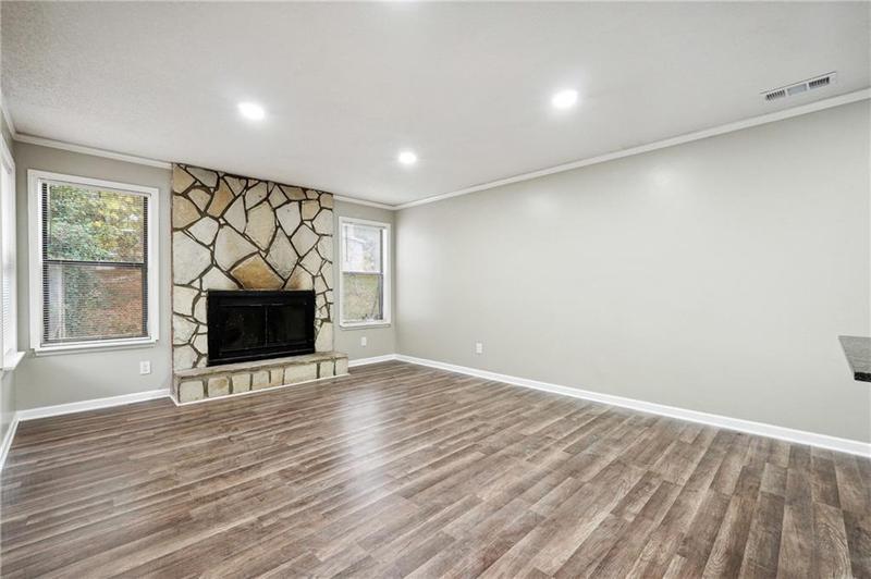 Image for property 5271 Kelleys Mill Circle, Stone Mountain, GA 30088