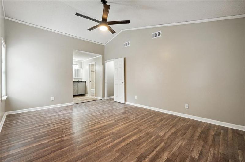Image for property 5271 Kelleys Mill Circle, Stone Mountain, GA 30088