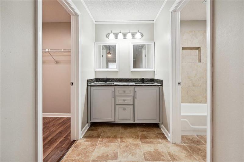 Image for property 5271 Kelleys Mill Circle, Stone Mountain, GA 30088