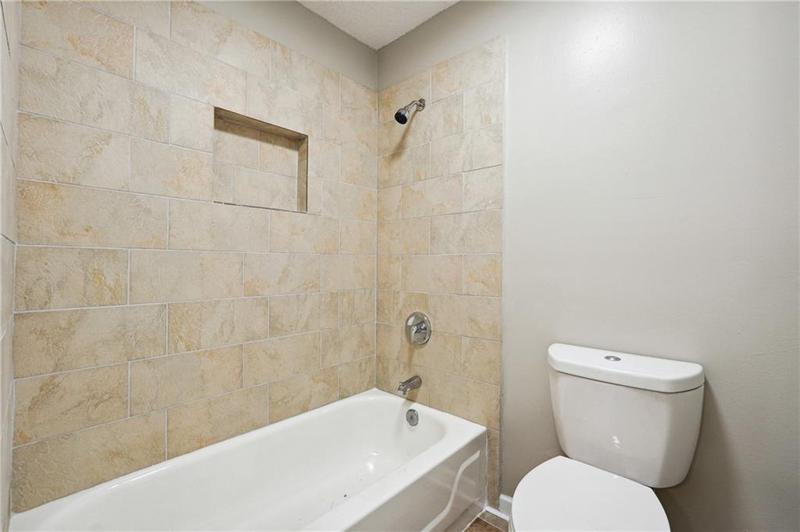 Image for property 5271 Kelleys Mill Circle, Stone Mountain, GA 30088