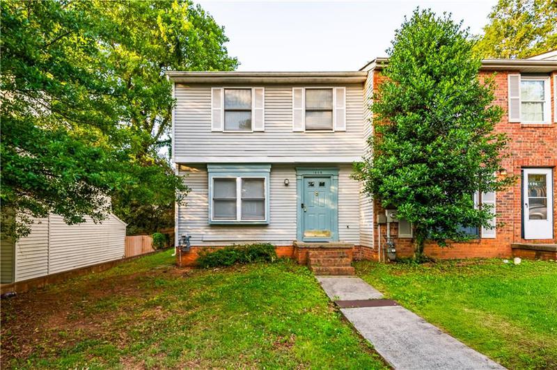 Image for property 1406 Springleaf Circle, Smyrna, GA 30080