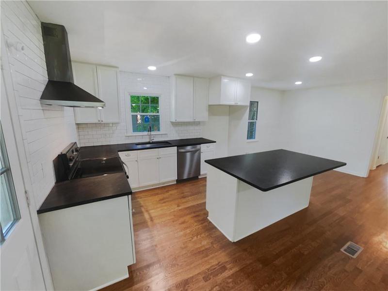 Image for property 3159 Nursery Road, Smyrna, GA 30082