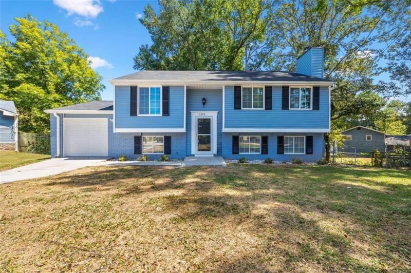 Image for property 5399 Kristian Court, Stone Mountain, GA 30088