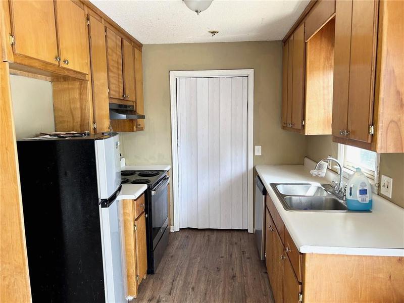 Image for property 101 Prater Drive, Calhoun, GA 30701