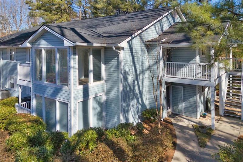 Image for property 1647 Raleigh Circle, Marietta, GA 30067