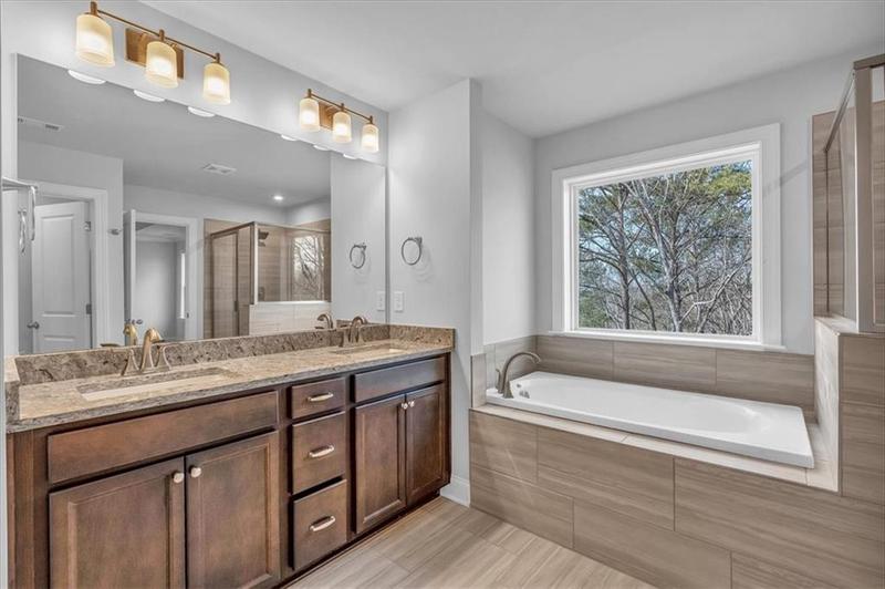 Image for property 11 Plantation Ridge Drive, Cartersville, GA 30120