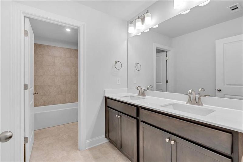 Image for property 11 Plantation Ridge Drive, Cartersville, GA 30120
