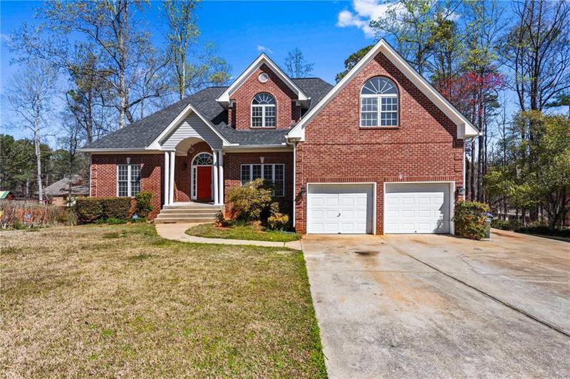Image for property 525 James Lee Drive, Suwanee, GA 30024