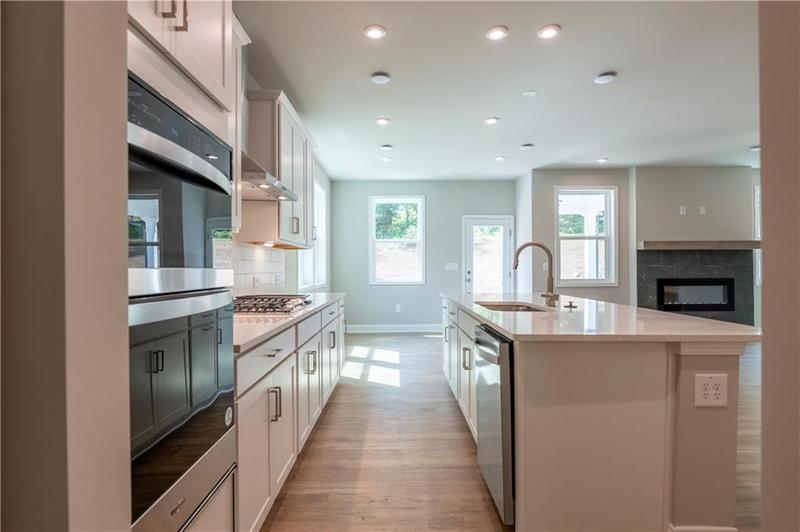 Image for property 7620 Woolf Way, Cumming, GA 30028