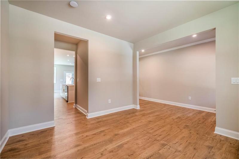 Image for property 7620 Woolf Way, Cumming, GA 30028