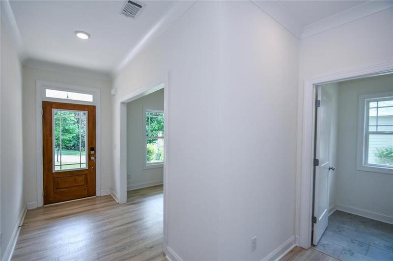 Image for property 5354 Shadow Walk Way, Gainesville, GA 30507