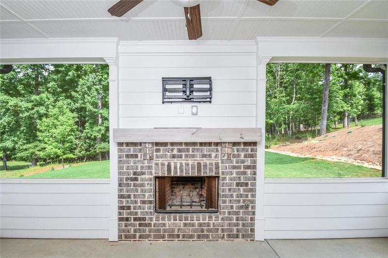 Image for property 5354 Shadow Walk Way, Gainesville, GA 30507