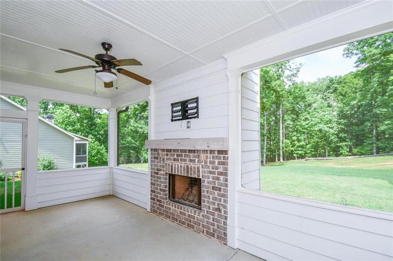 Image for property 5354 Shadow Walk Way, Gainesville, GA 30507