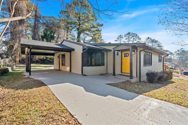 Image for property 2142 Cloverdale Drive, Atlanta, GA 30316