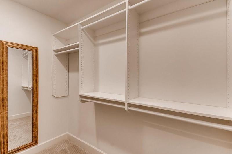 Image for property 2930 TORREYA Way, Marietta, GA 30067