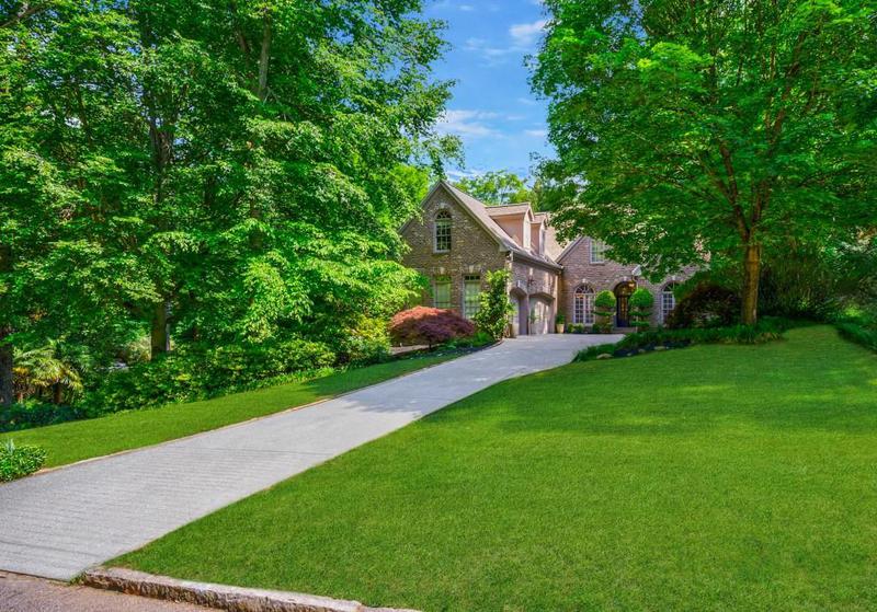 Image for property 1255 Beech Haven Road, Atlanta, GA 30324