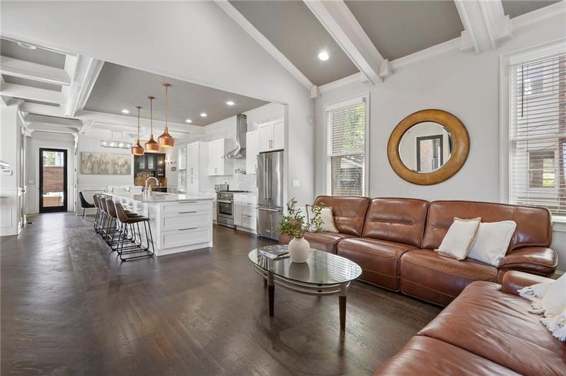 Image for property 631 Boulevard, Atlanta, GA 30308