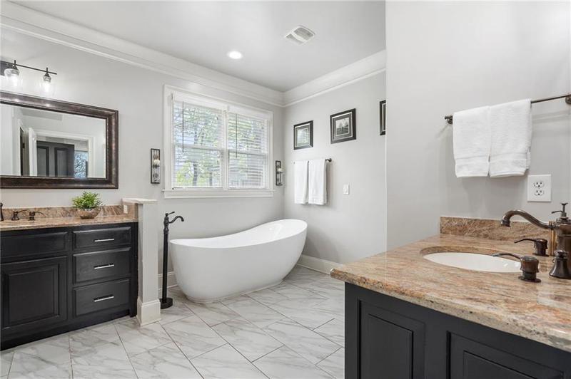 Image for property 631 Boulevard, Atlanta, GA 30308