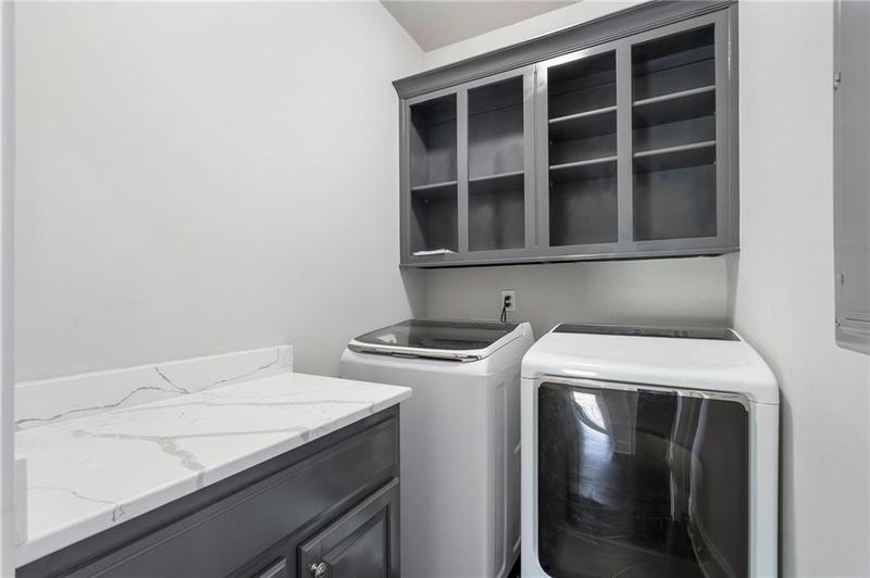 Image for property 631 Boulevard, Atlanta, GA 30308