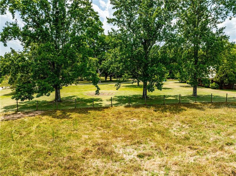 Image for property 267 Ellistown Road, Jackson, GA 30233