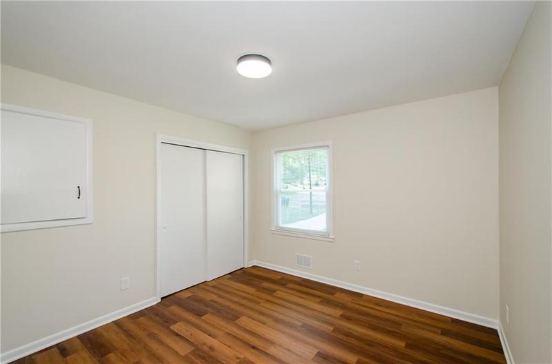 Image for property 3900 Hilton Courts, Decatur, GA 30035