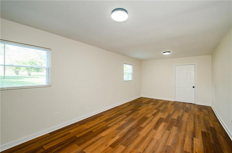 Image for property 3900 Hilton Courts, Decatur, GA 30035