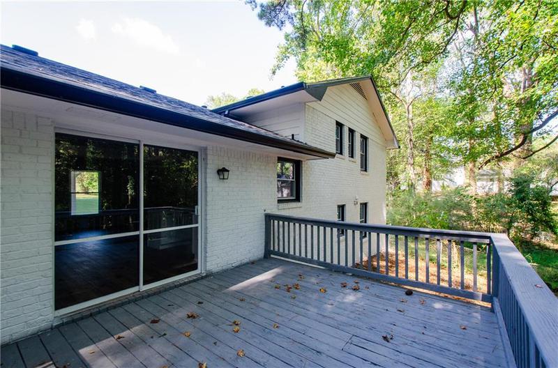 Image for property 3900 Hilton Courts, Decatur, GA 30035