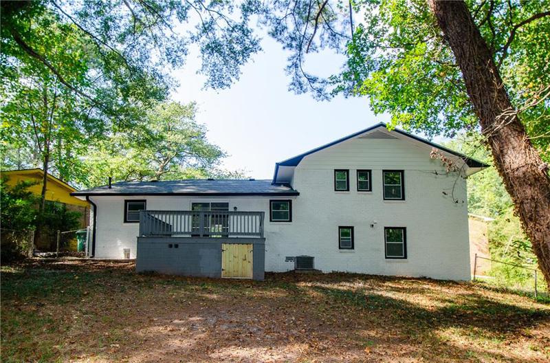 Image for property 3900 Hilton Courts, Decatur, GA 30035