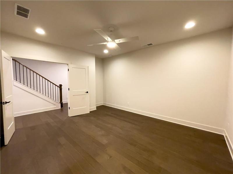 Image for property 160 Chiswick Circle, Alpharetta, GA 30009