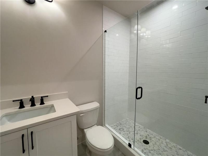 Image for property 160 Chiswick Circle, Alpharetta, GA 30009