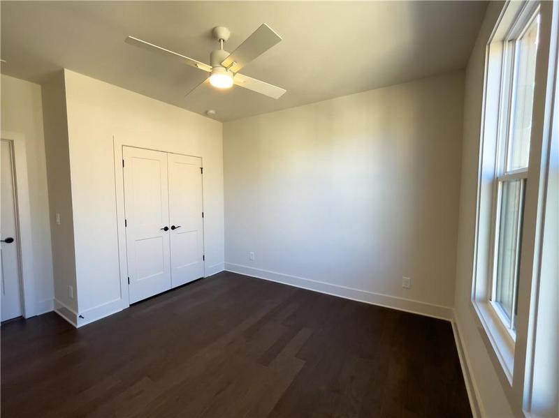 Image for property 160 Chiswick Circle, Alpharetta, GA 30009