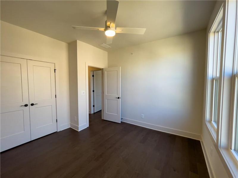 Image for property 160 Chiswick Circle, Alpharetta, GA 30009