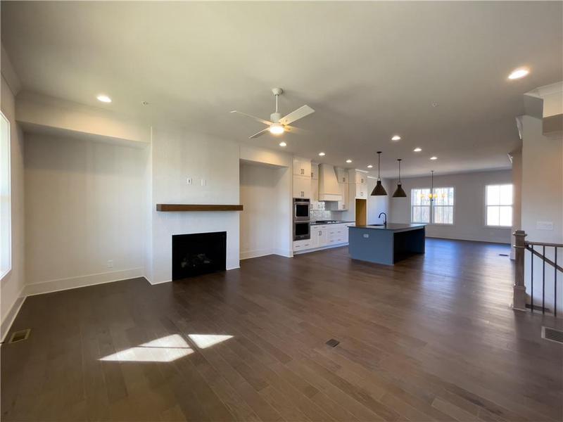 Image for property 160 Chiswick Circle, Alpharetta, GA 30009