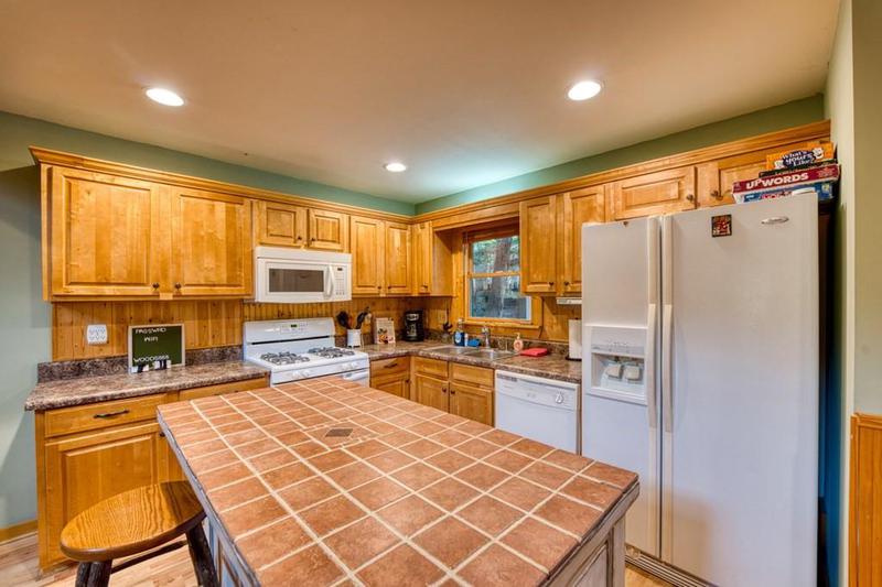 Image for property 644 Matrix Lane, Ellijay, GA 30540