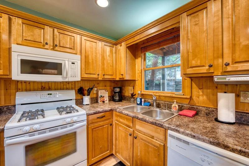Image for property 644 Matrix Lane, Ellijay, GA 30540