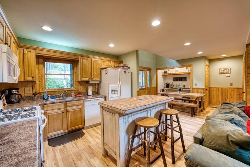 Image for property 644 Matrix Lane, Ellijay, GA 30540
