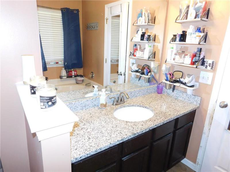 Image for property 4020 Parks Road, Flowery Branch, GA 30542