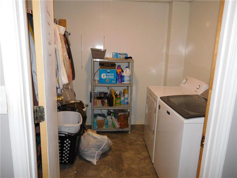 Image for property 4020 Parks Road, Flowery Branch, GA 30542