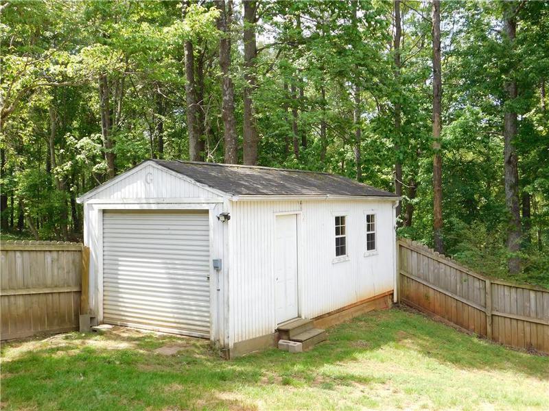 Image for property 4020 Parks Road, Flowery Branch, GA 30542