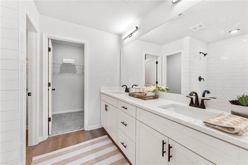 Image for property 36 Crest Drive 23, Hartwell, GA 30643