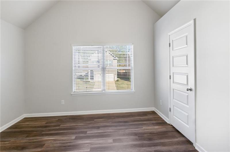 Image for property 318 Emporia Loop, Mcdonough, GA 30253