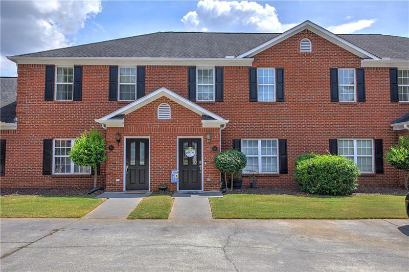 Image for property 414 Manor Way, Cartersville, GA 30120