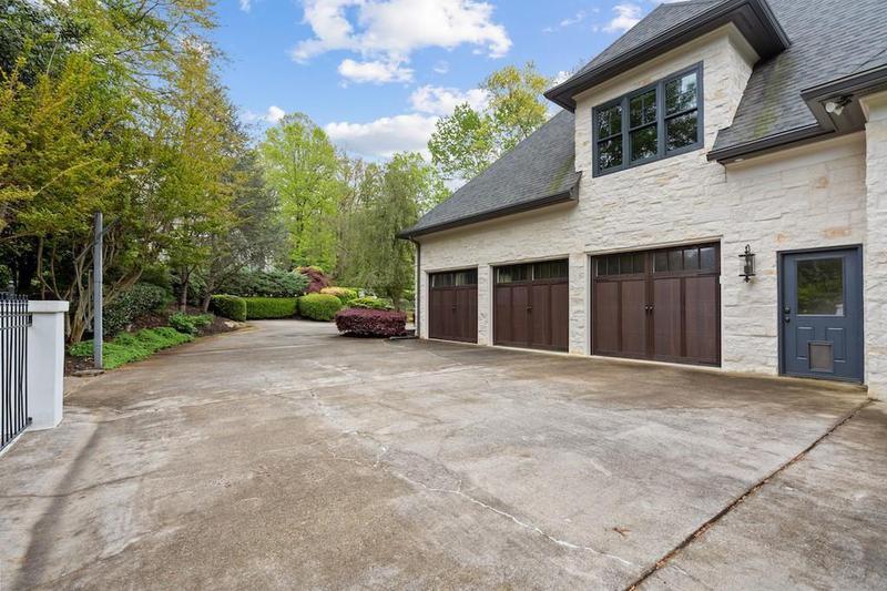 Image for property 6092 Carlisle Lane, Alpharetta, GA 30022