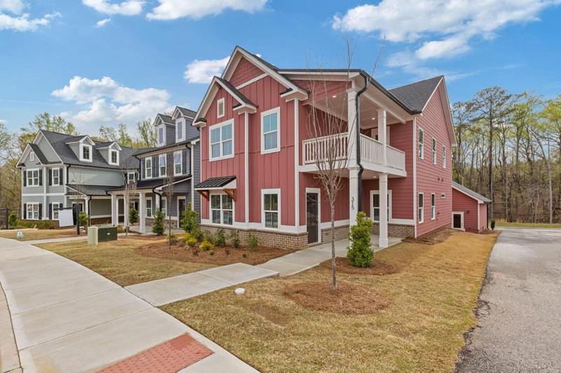 Image for property 315 Summerville Lane, Athens, GA 30606