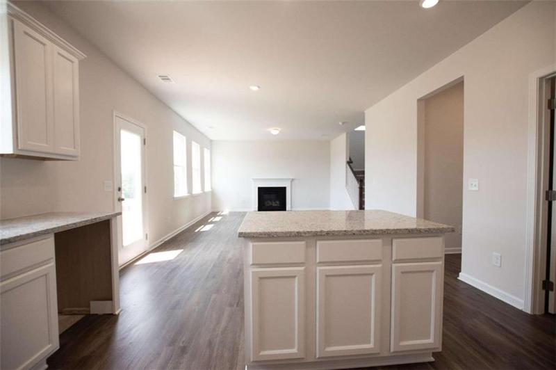 Image for property 114 Bone Creek Crossing, Dallas, GA 30132
