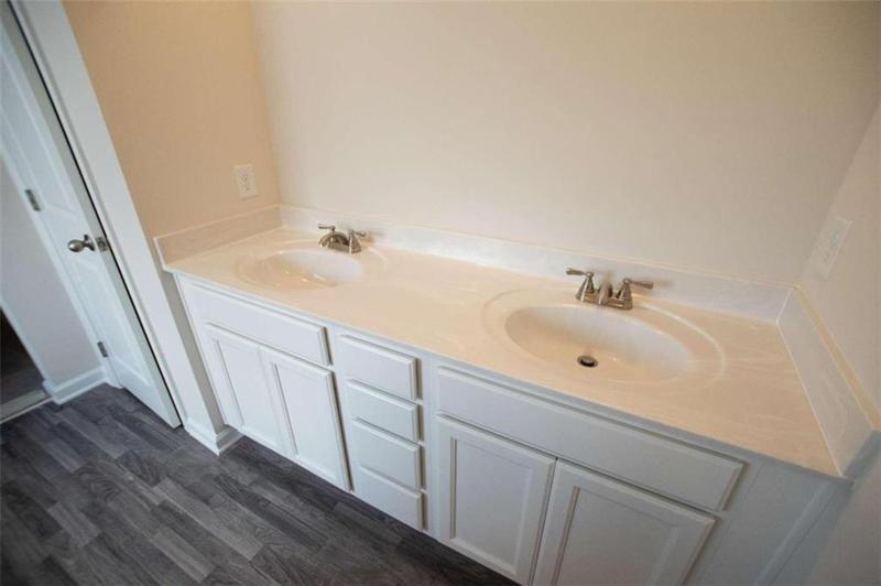 Image for property 114 Bone Creek Crossing, Dallas, GA 30132
