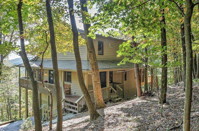 Image for property 15 Wild Turkey Lane, Big Canoe, GA 30143