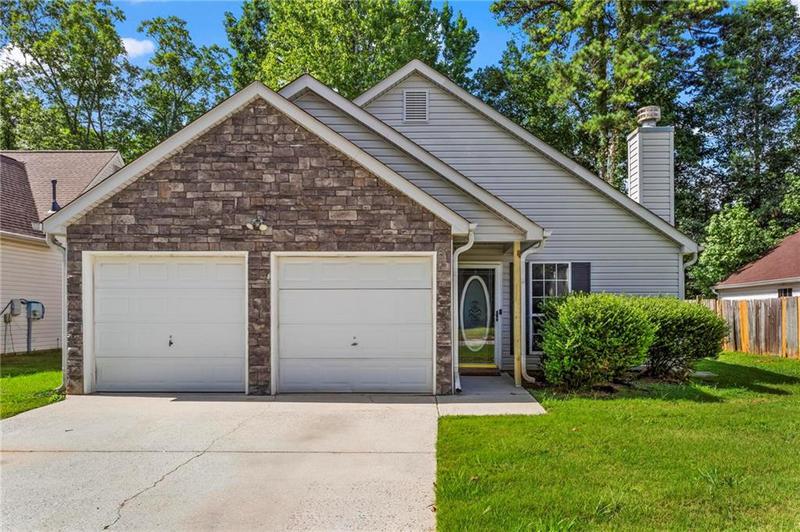 Image for property 5721 Hidden Brook Circle, Atlanta, GA 30349
