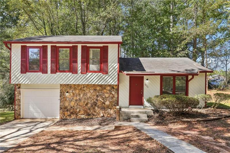Image for property 5035 Fairforest Drive, Stone Mountain, GA 30088