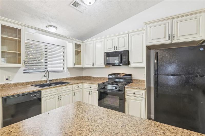 Image for property 5035 Fairforest Drive, Stone Mountain, GA 30088